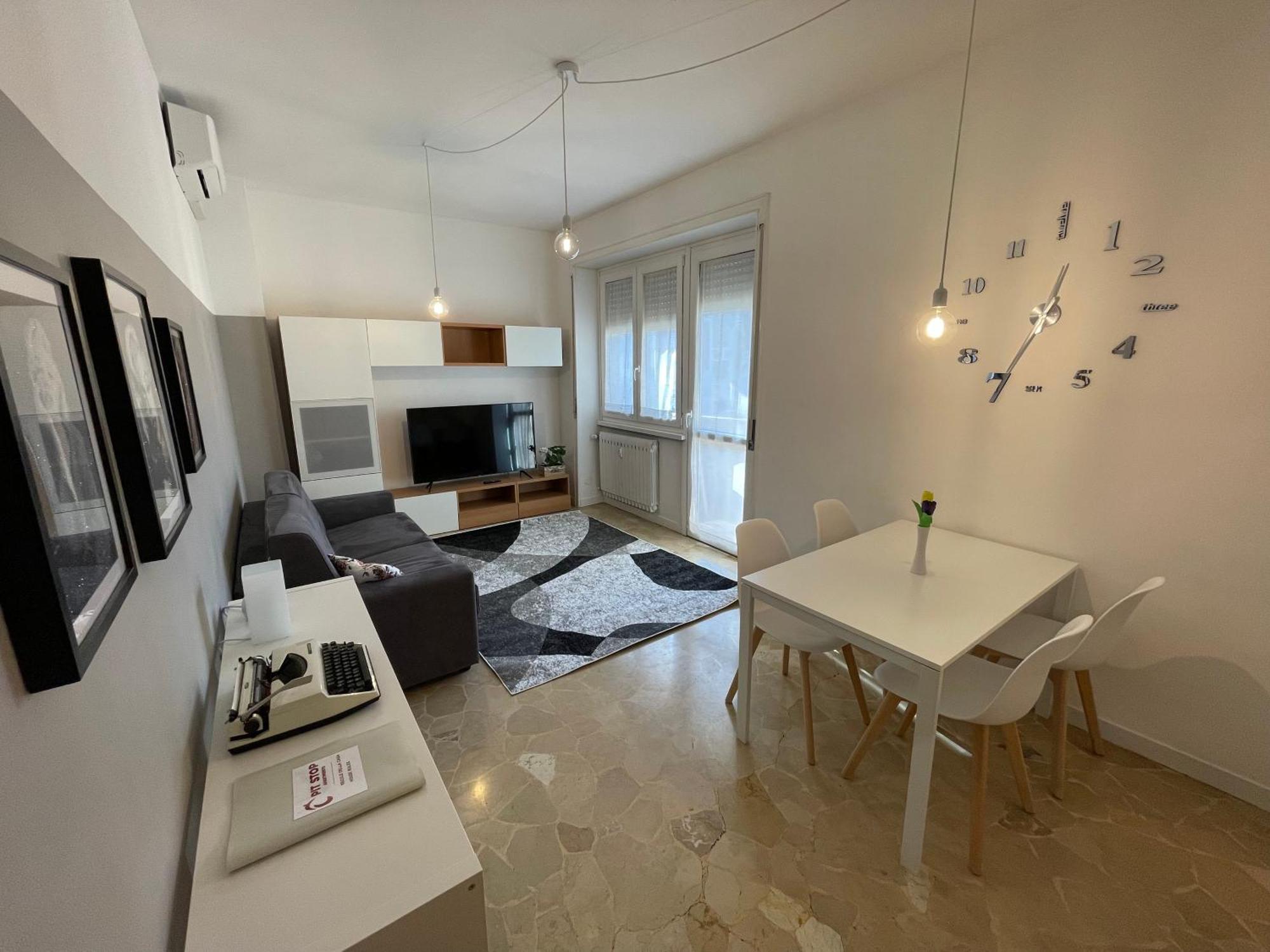 Apartamento Pit Stop 2k21 - Mxp - *